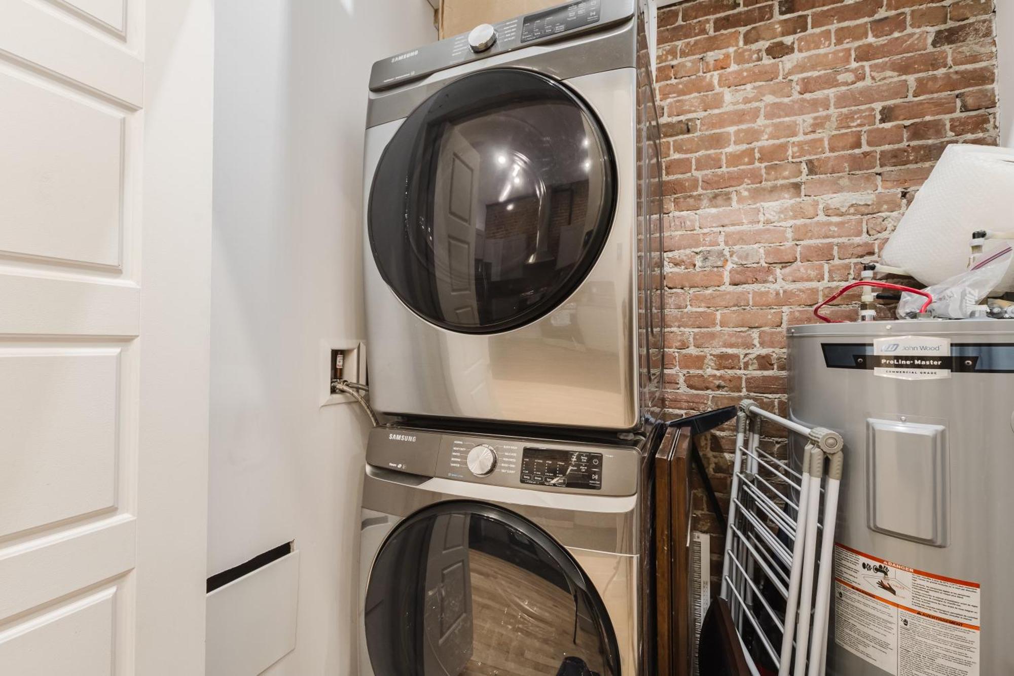 Elegant 3 Bedroom Apartment In Old Port - 302 Montreal Bagian luar foto