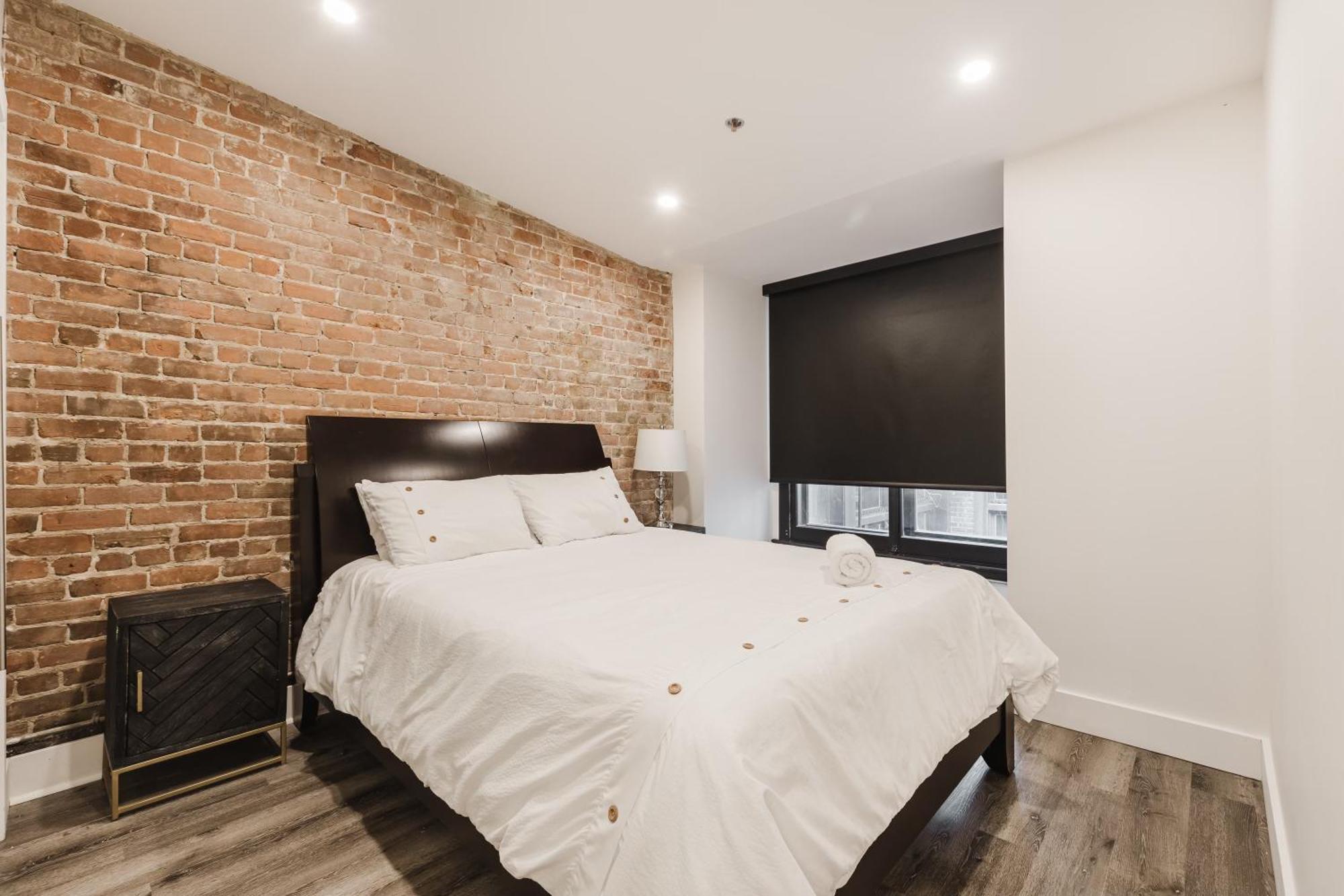 Elegant 3 Bedroom Apartment In Old Port - 302 Montreal Bagian luar foto